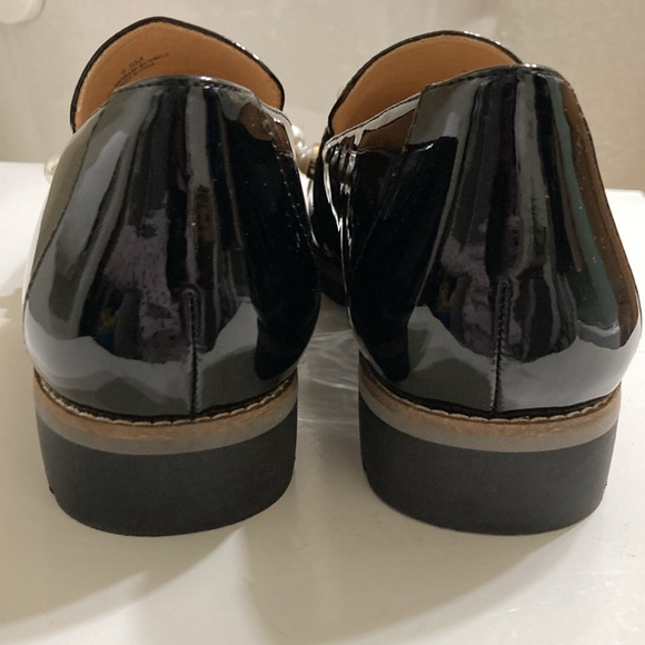 🔳 Alex Marie 🔳 Black Patent Leather Loafers with Pearl Accents  Size 9.5 - Picture 12 of 13